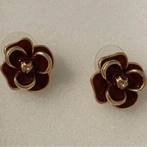 Elegant Gold and Brown Flower Earrings